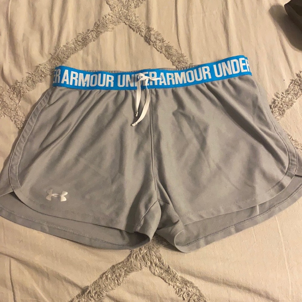grey under armour shorts